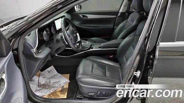 Hyundai Grandeur Premium — Фото автомобиля 10