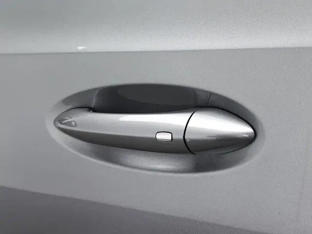 Buick Envision S — Фото автомобиля 18