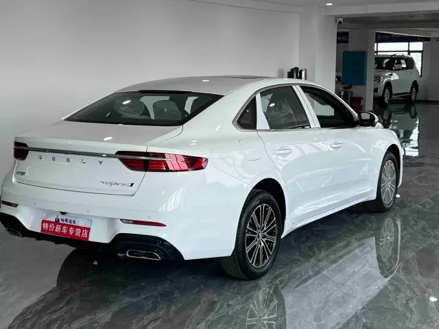 Geely Xingrui — Фото автомобиля 7