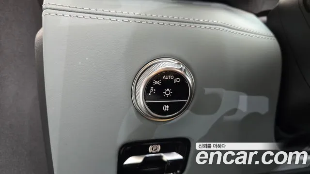 Mercedes-Benz SL-Class — Фото автомобиля 17