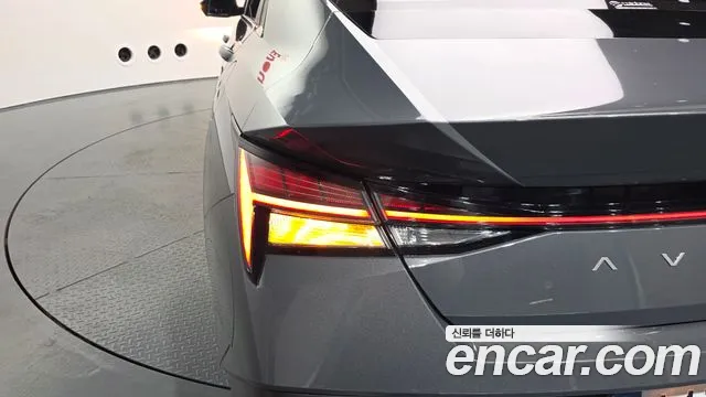Hyundai Avante — Фото автомобиля 8