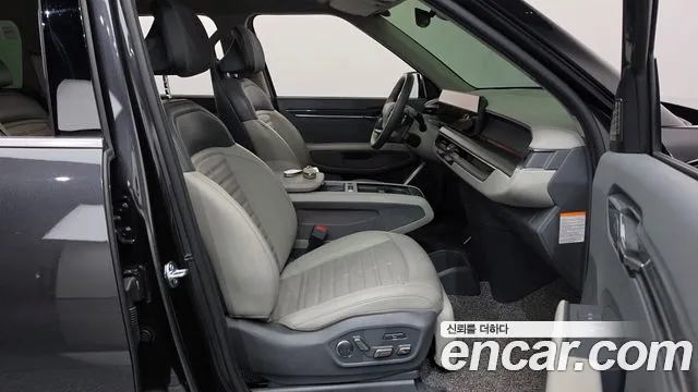 Kia EV9 — Фото автомобиля 26