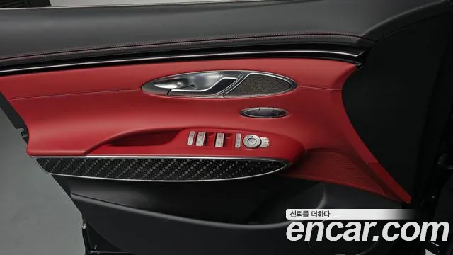 Genesis GV70 — Фото автомобиля 13