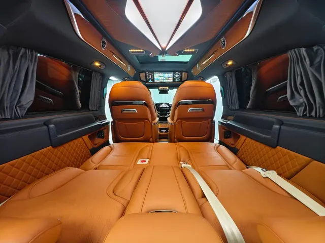 Mercedes-Benz V-Class — Фото автомобиля 8
