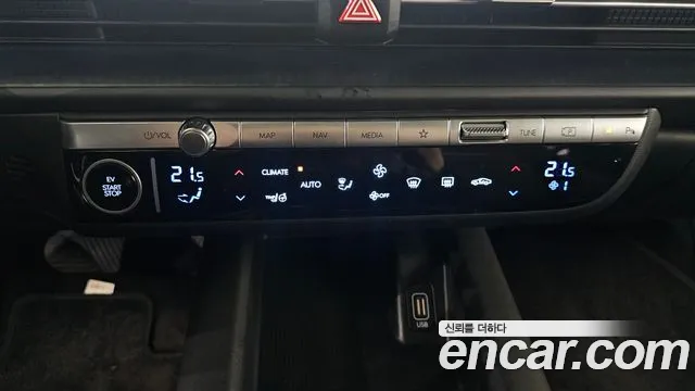 Hyundai Ioniq 6 — Фото автомобиля 20