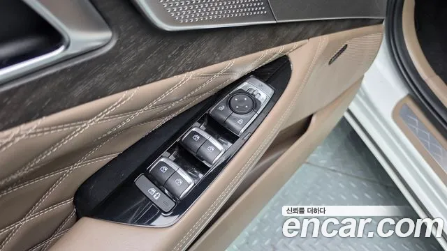 Kia K8 Hybrid — Фото автомобиля 25