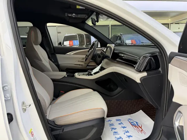 BYD Song Pro — Фото автомобиля 5