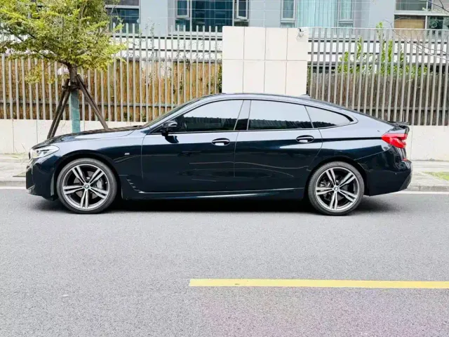 BMW 6 Series Gran Turismo — Фото автомобиля 2
