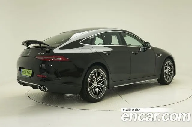 Mercedes-Benz AMG GT 4 двери 43 4MATIC+ — Фото автомобиля 2