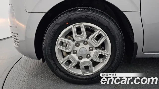Hyundai Staria — Фото автомобиля 5