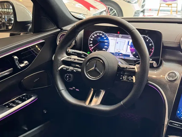 Mercedes-Benz C-Class — Фото автомобиля 11