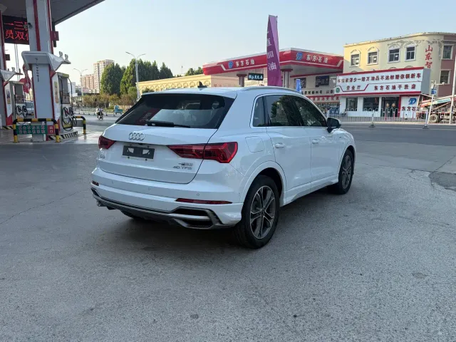 Audi Q3 — Фото автомобиля 9
