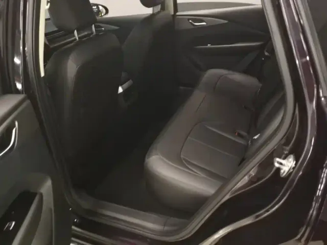 Wuling Starlight — Фото автомобиля 16
