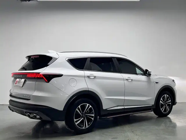 Jetour X70 Plus — Фото автомобиля 18