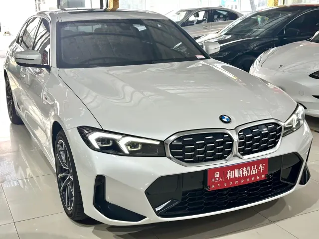 BMW 3 Series — Фото автомобиля 3