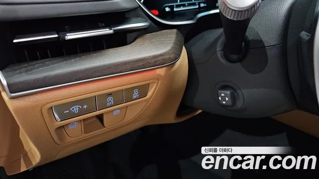 Genesis G80 Бензин 2.5 турбо AWD — Фото автомобиля 27
