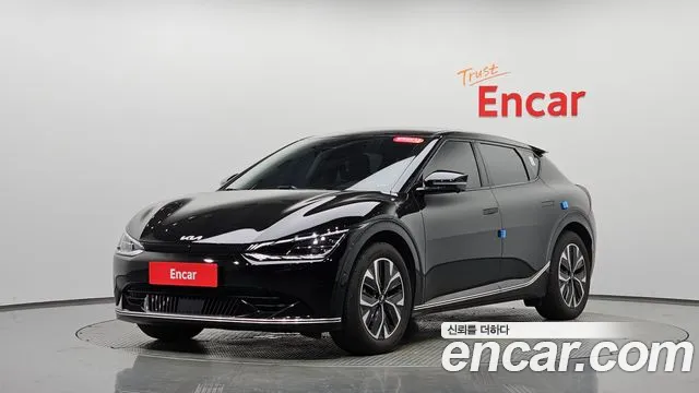 Kia EV6 — Фото автомобиля 10