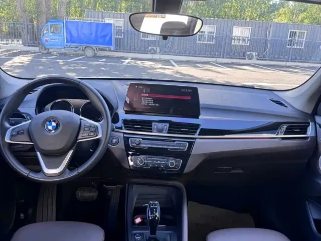 BMW X1 — Фото автомобиля 8
