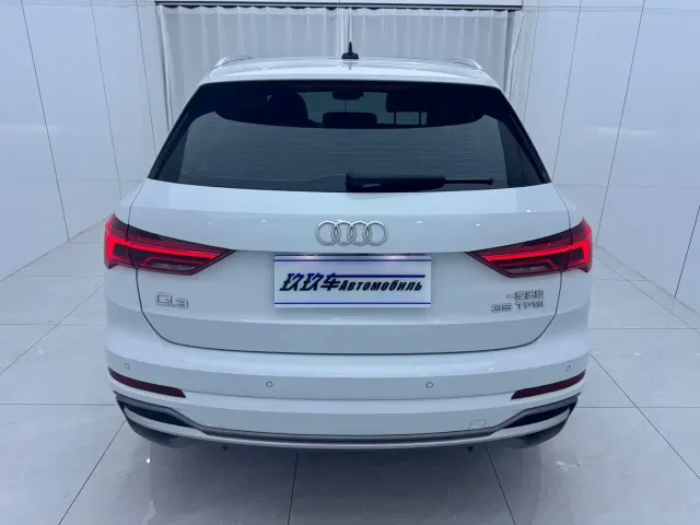 Audi Q3 — Фото автомобиля 5
