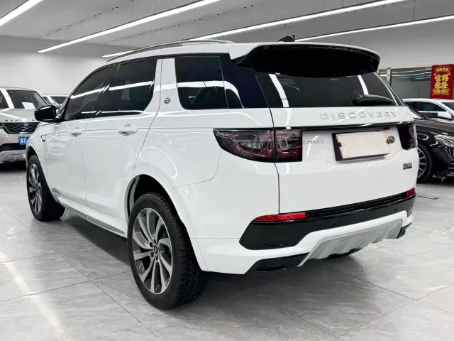 Land Rover Discovery Sport — Фото автомобиля 4