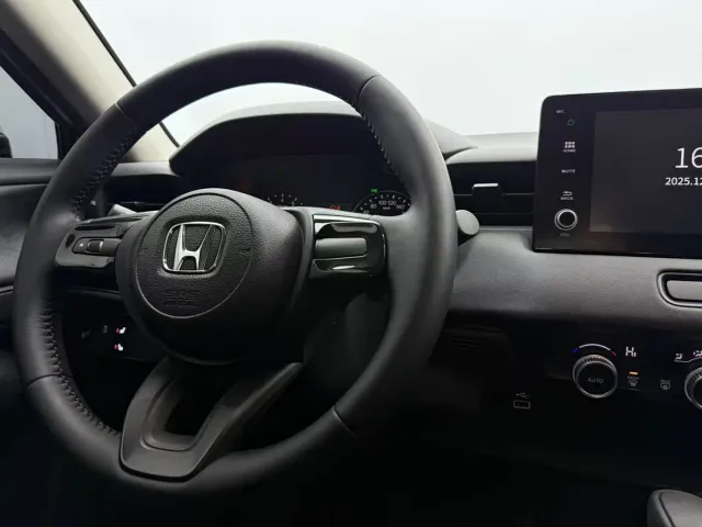 Honda Vezel — Фото автомобиля 10