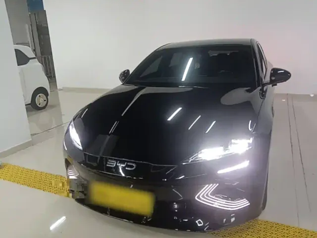 BYD Seal 2025 Model 510 Standard — Фото автомобиля 2