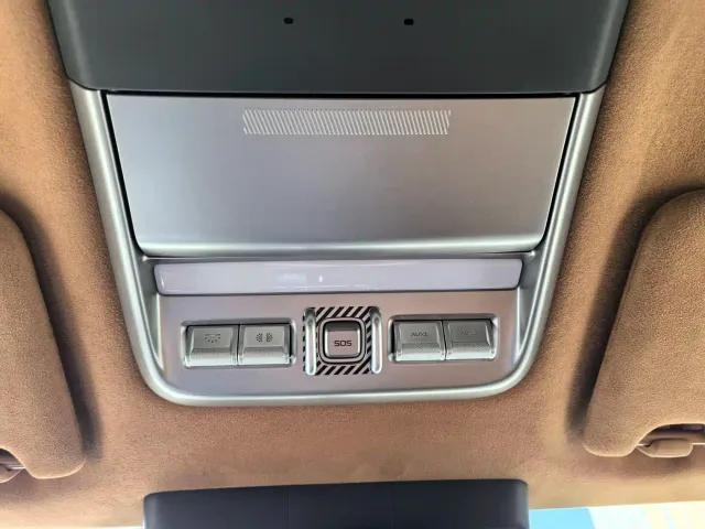 iCAR V27 — Фото автомобиля 24