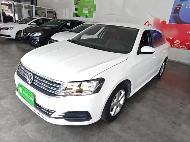 Фотография автомобиля — Volkswagen Lavida