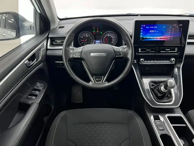 Haval M6 — Фото автомобиля 20