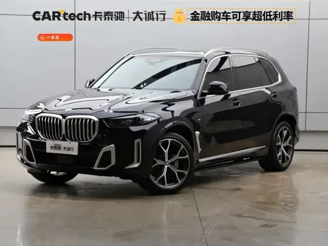 Фотография автомобиля — BMW X5