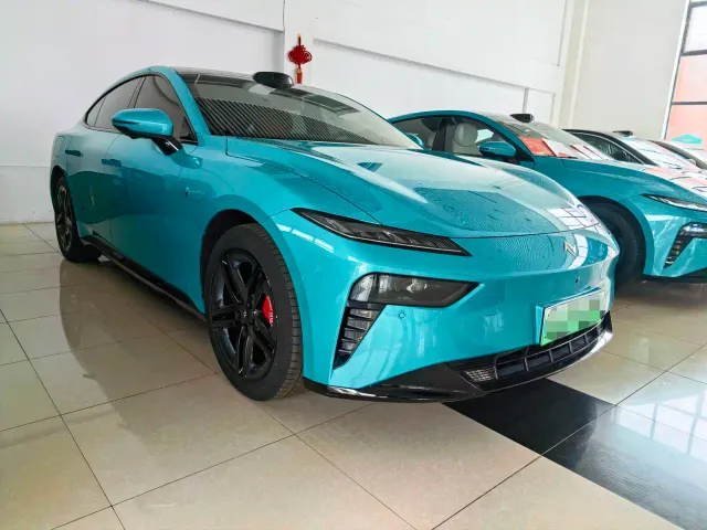 Dongfeng eπ 007 — Фото автомобиля 3