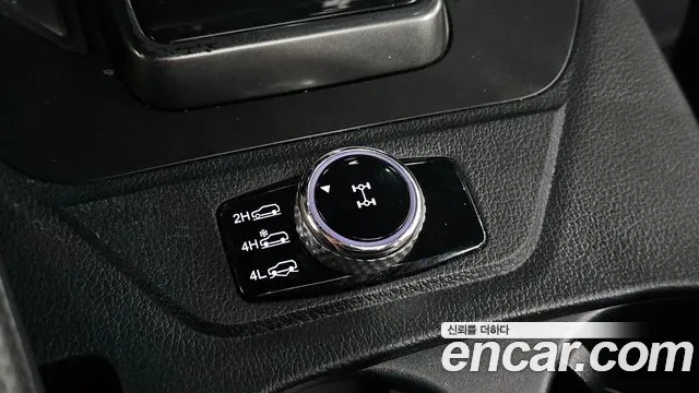 KG_Mobility_Ssangyong Rexton Новый Rexton Sport Дизель 2.2 4WD — Фото автомобиля 25