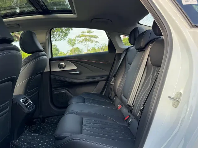 Chery Arrizo 8 — Фото автомобиля 15