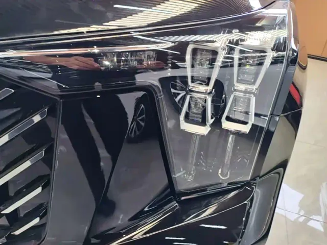 GAC Trumpchi GS8 — Фото автомобиля 23