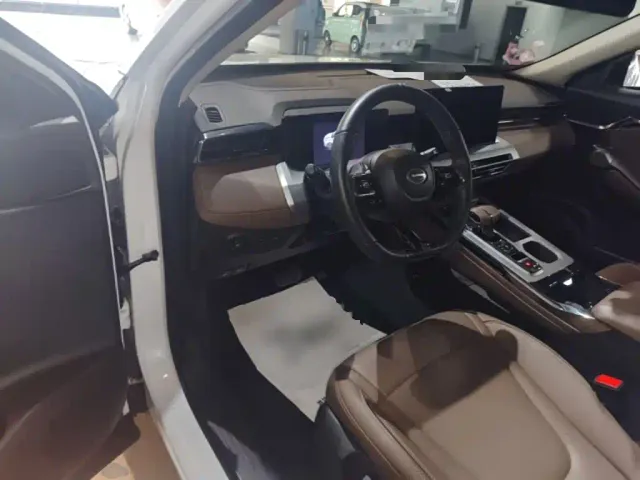 GAC Trumpchi GS4 — Фото автомобиля 15