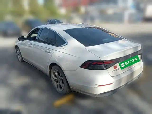 Honda Accord — Фото автомобиля 6