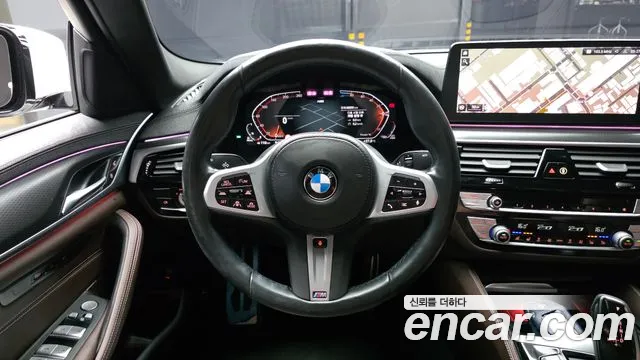 BMW 5-Series 5 серия (G30) 523d xDrive M Sport — Фото автомобиля 13