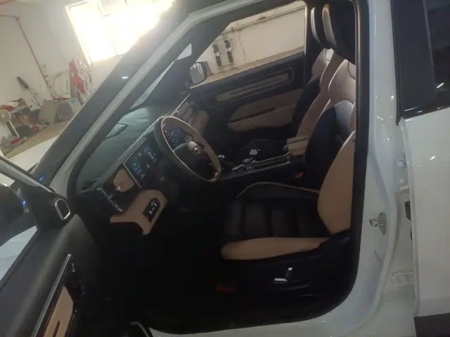 Geely ICON — Фото автомобиля 12