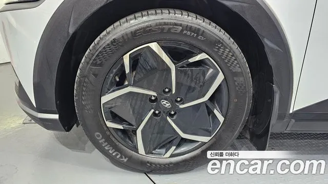 Hyundai Ioniq5 — Фото автомобиля 5