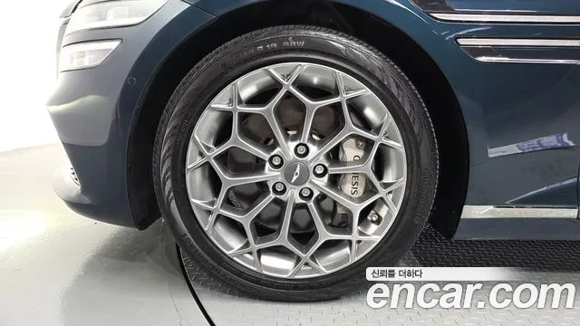 Genesis G80 RG3 — Фото автомобиля 5