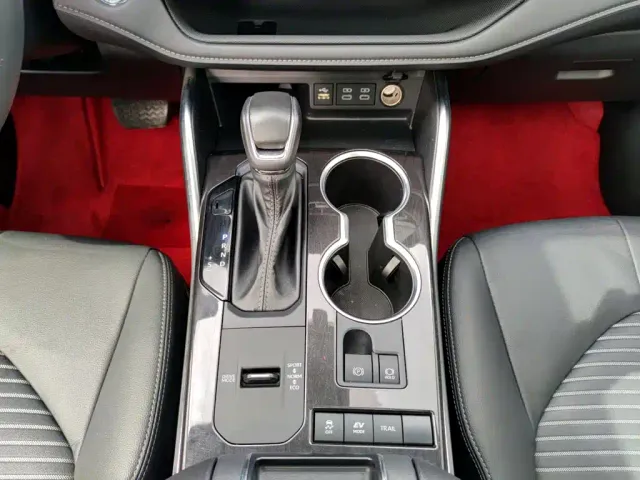 Toyota Crown Kluger — Фото автомобиля 14
