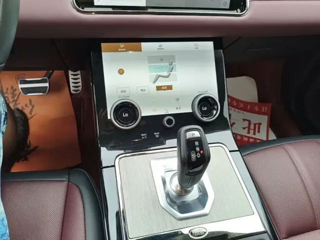 Land Rover Range Rover Evoque — Фото автомобиля 13