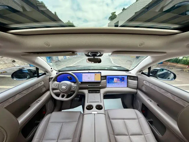 IM Motors LS6 — Фото автомобиля 4