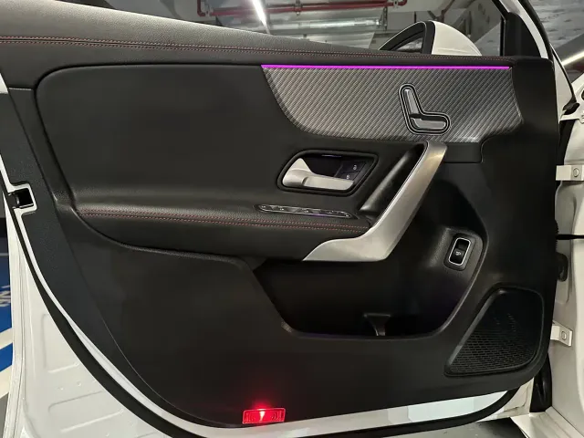 Mercedes-Benz A-Class — Фото автомобиля 15