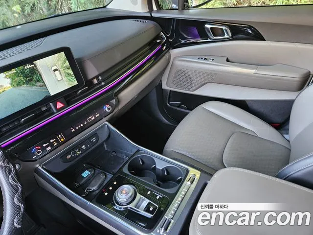 Kia Carnival — Фото автомобиля 18