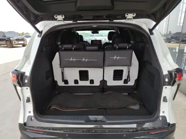 Toyota Granvia — Фото автомобиля 18