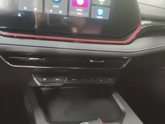 Changan X5 Plus — Фото автомобиля 12