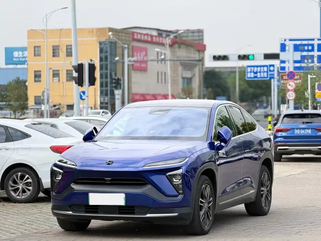 Фотография автомобиля — Nio EC6