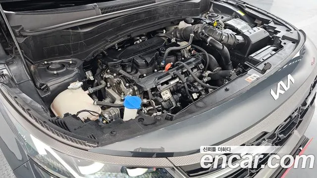 Kia Seltos Бензин 1.6 турбо 2WD — Фото автомобиля 6
