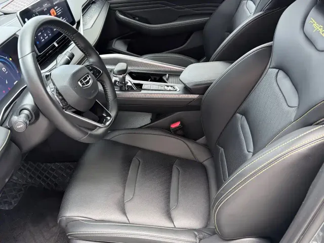 Geely Binyue — Фото автомобиля 4